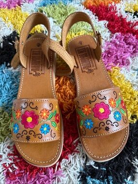 Embroidered Floral Leather Sandals - Tan with Pink & Blue Flowers